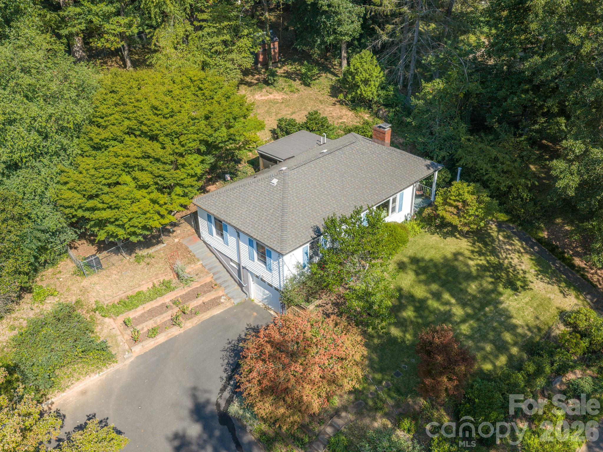 Single Family Residence at 28 Arthur Road, Asheville, photo 32 of 33