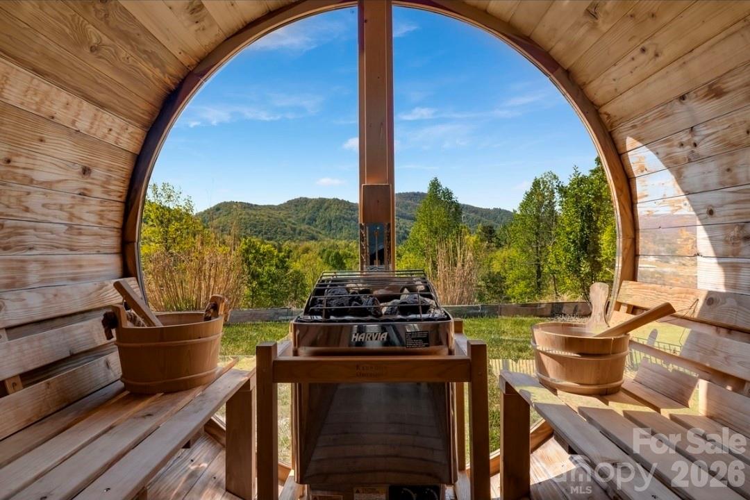 Cedar Wood Sauna with Incredible Views - 58 Bird Creek Estates Road, Black Mountain