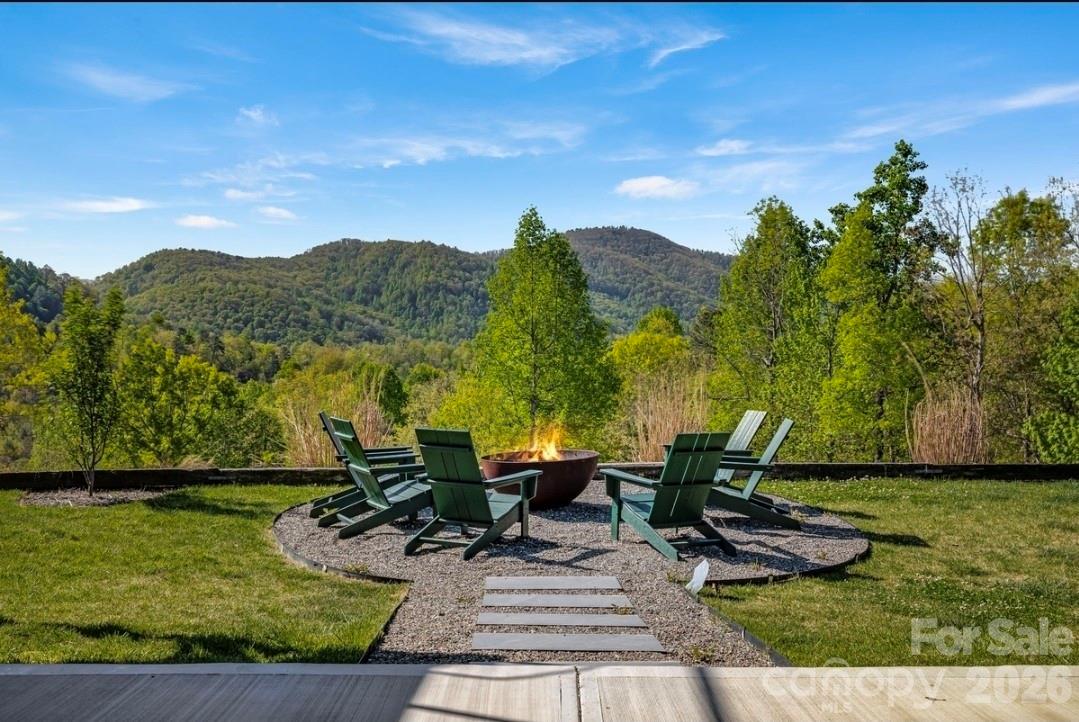 Cozy up to the Fire Pit - 58 Bird Creek Estates Road, Black Mountain