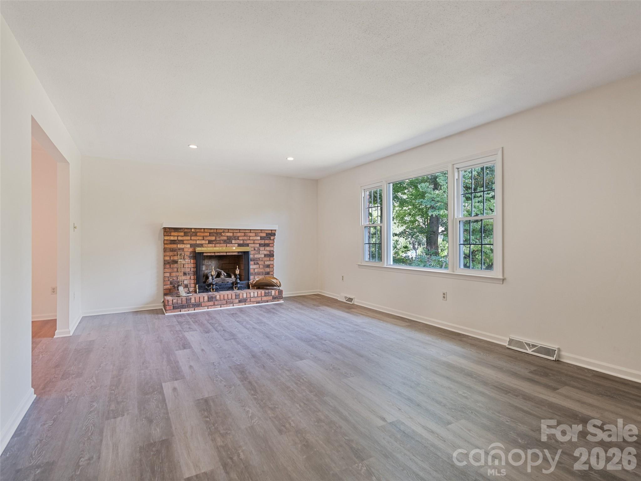 Single Family Residence at 11 Crestwood Lane, Candler, photo 9 of 40