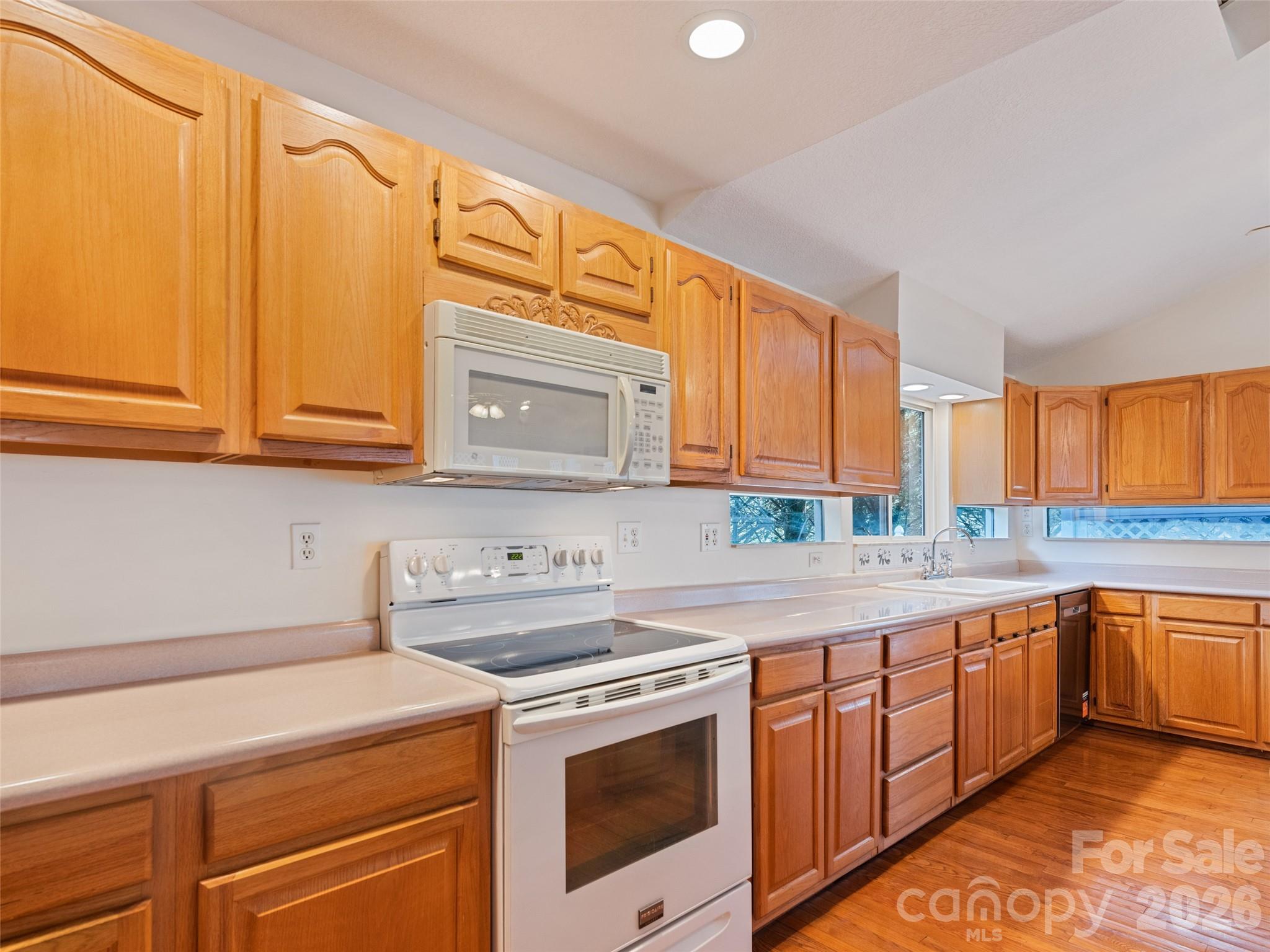Single Family Residence at 11 Crestwood Lane, Candler, photo 21 of 40