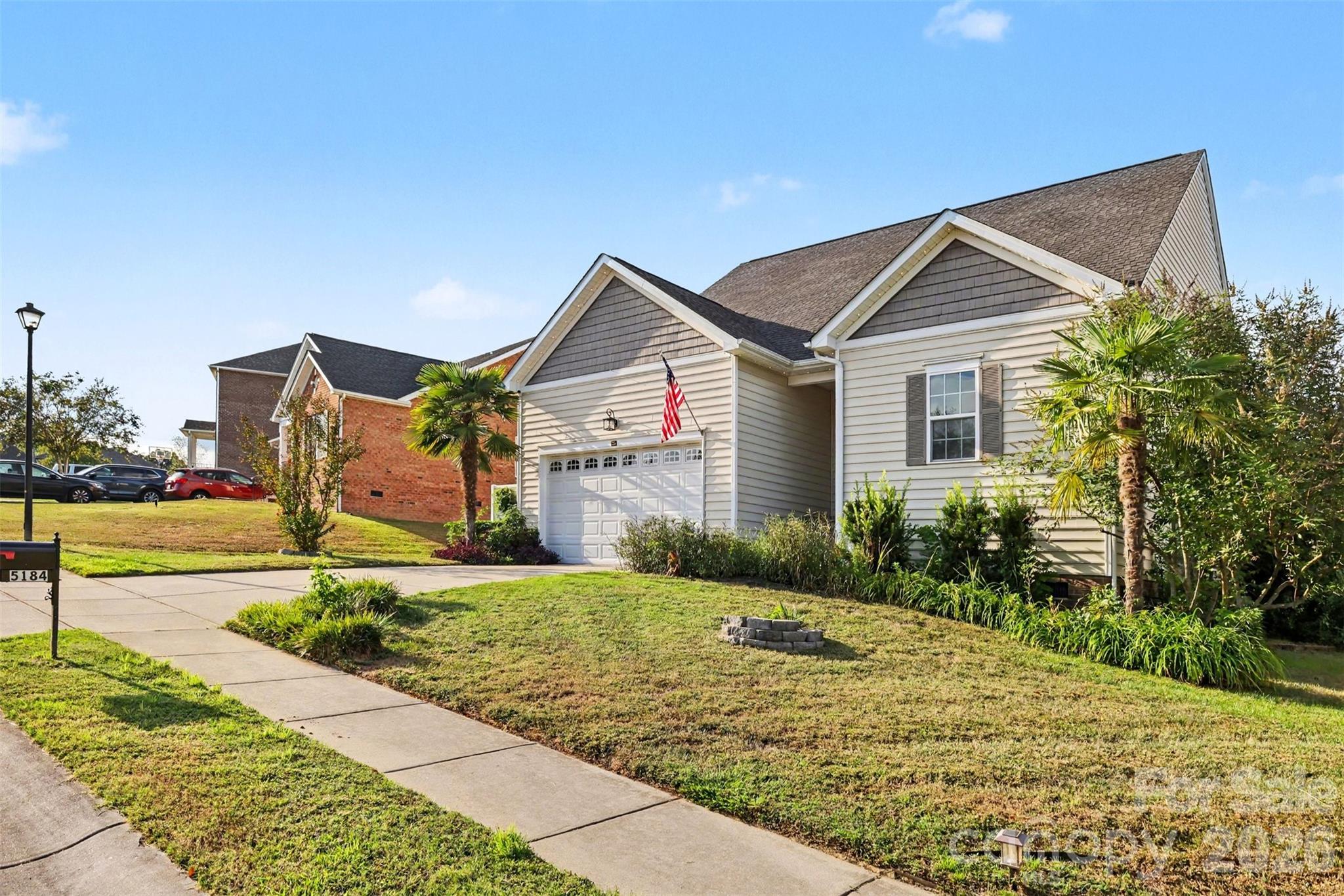Single Family Residence at 5184 Norway Lane, Rock Hill, photo 4 of 37