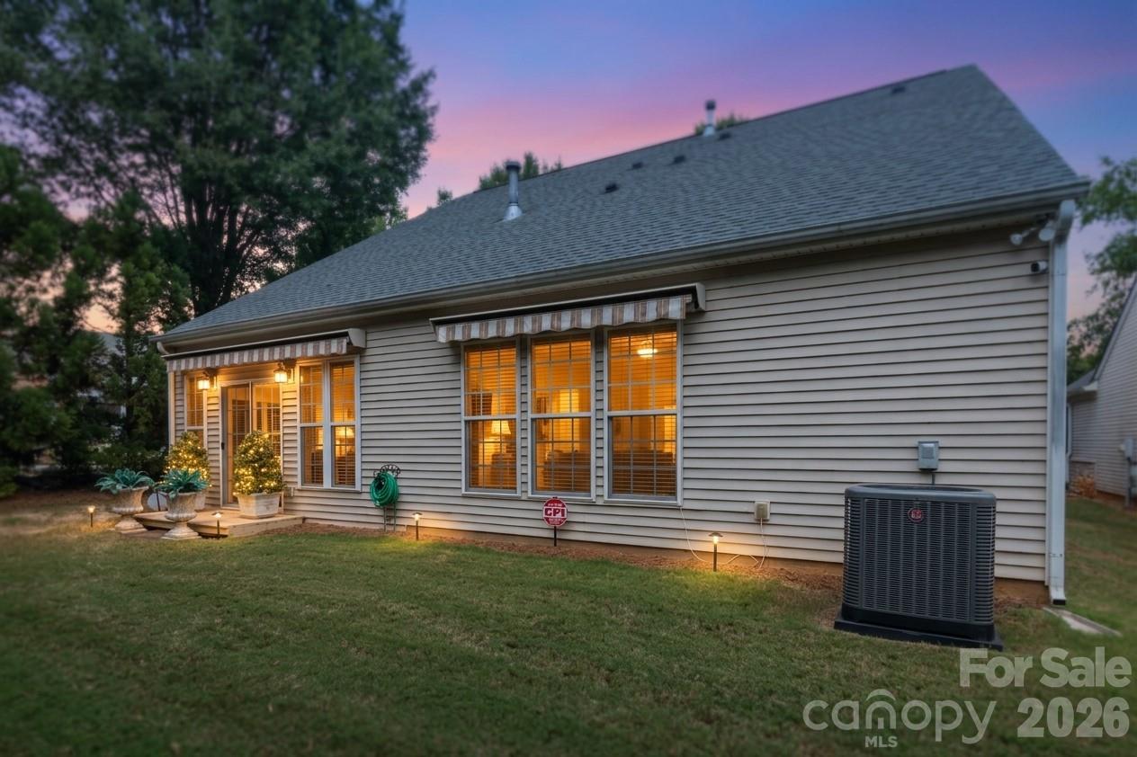 Single Family Residence at 3238 Darlington Road, Matthews, photo 31 of 37