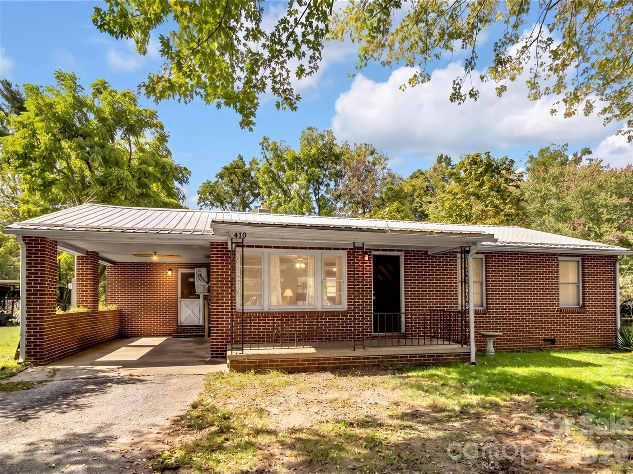 410 Westwood Circle