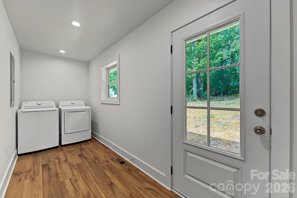 Single Family Residence at 405 Sunshine Acres Road, Sylva, photo 21 of 36