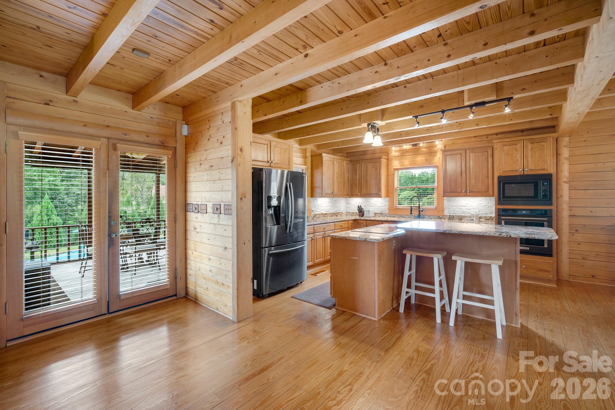 Single Family Residence at 710 Dorse Road, Lewisville, photo 12 of 48