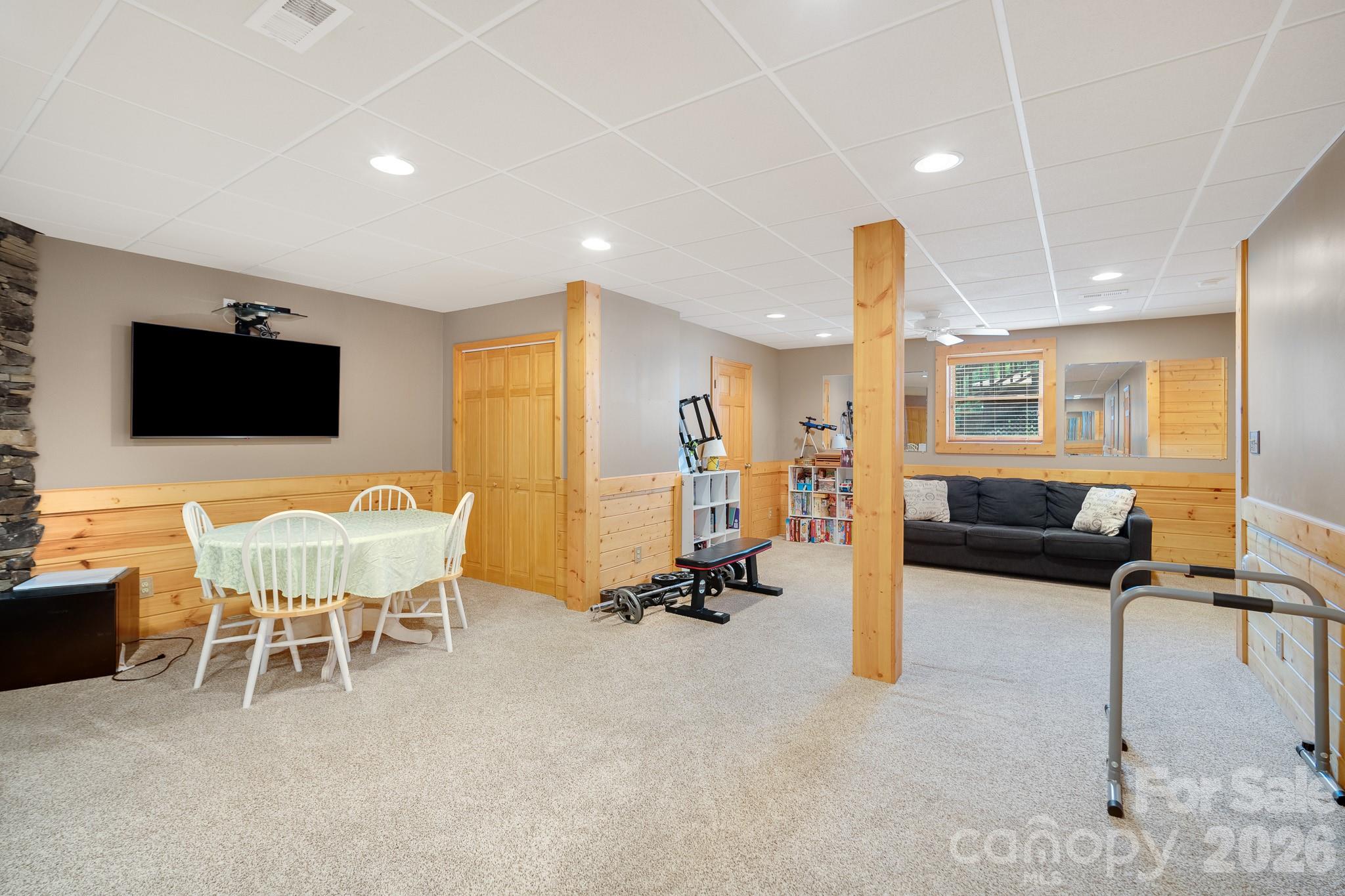 Single Family Residence at 710 Dorse Road, Lewisville, photo 29 of 48