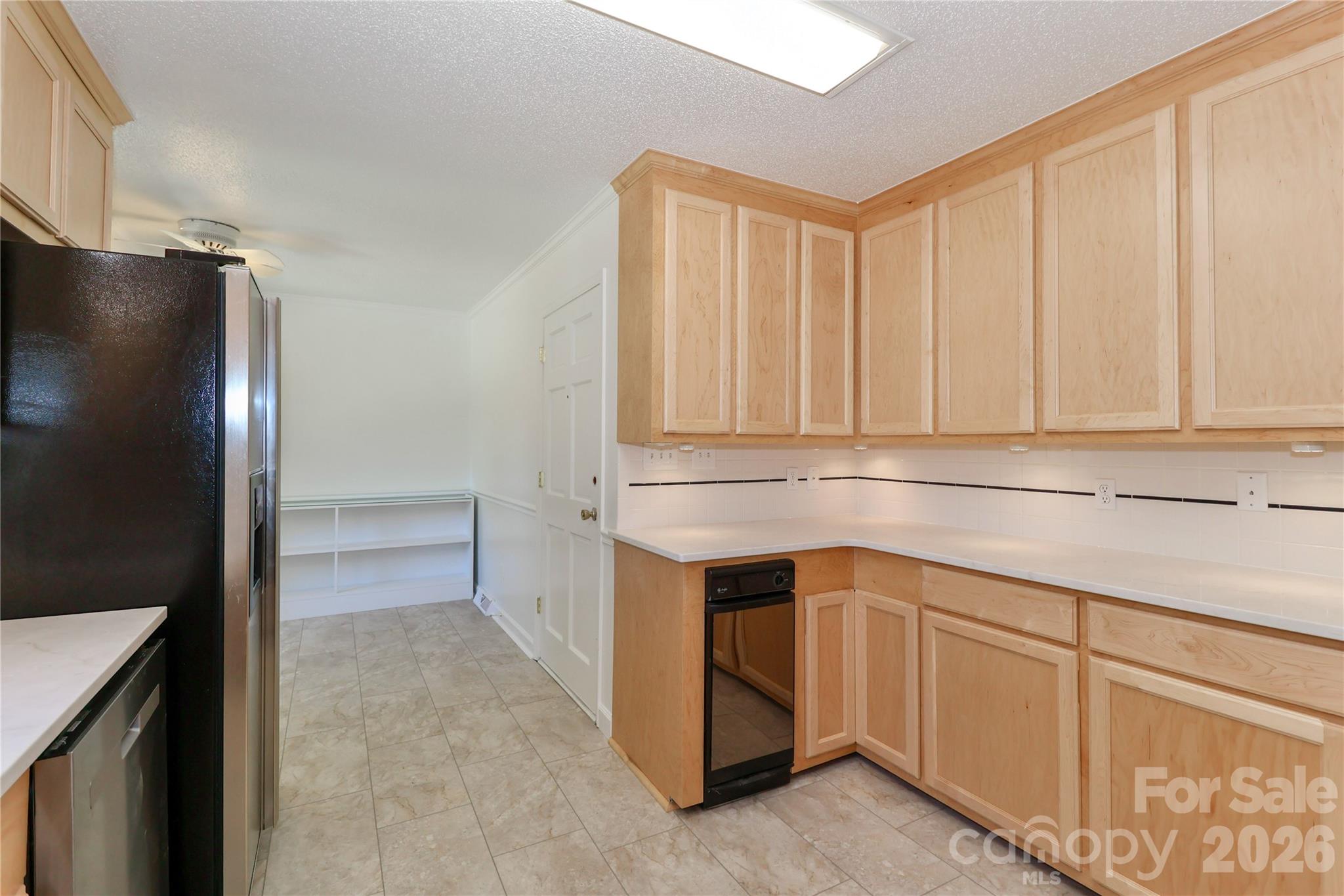 Single Family Residence at 1051 Michael Avenue, Concord, photo 15 of 37