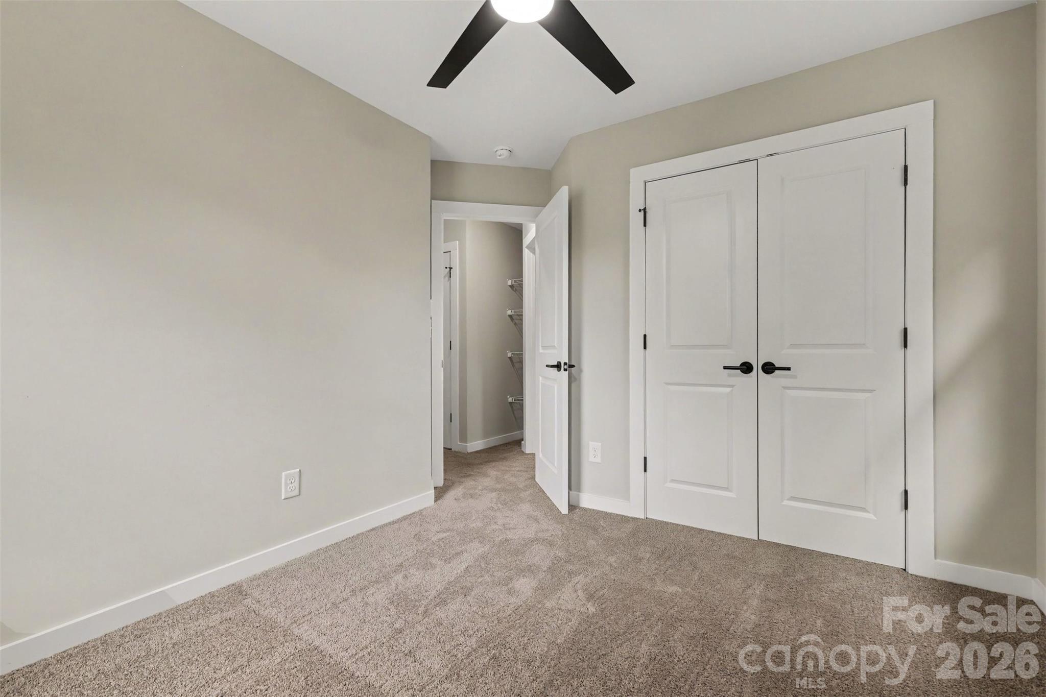 Single Family Residence at 112 E Hilltop Drive, Gastonia, photo 31 of 39