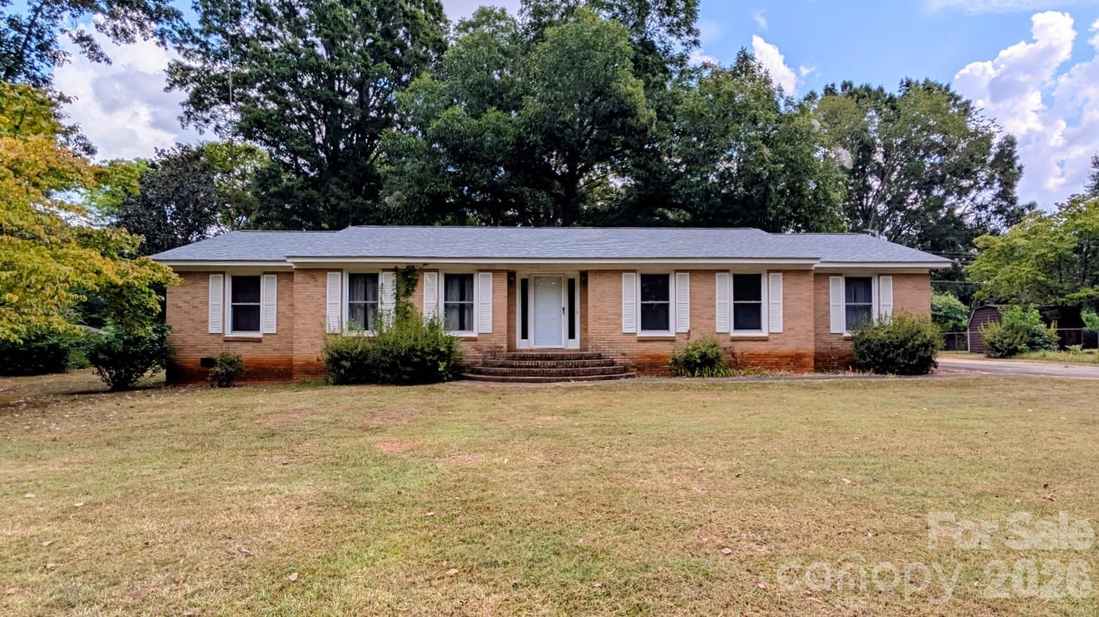 Single Family Residence at 1731 Colony Road, Rock Hill