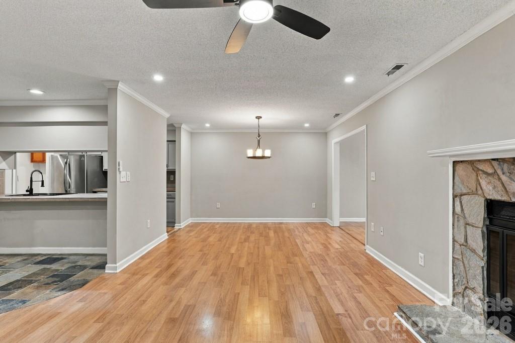 Condominium at 907 Cranberry Circle, Fort Mill, photo 2 of 10