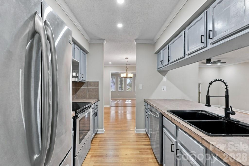 Condominium at 907 Cranberry Circle, Fort Mill, photo 6 of 10