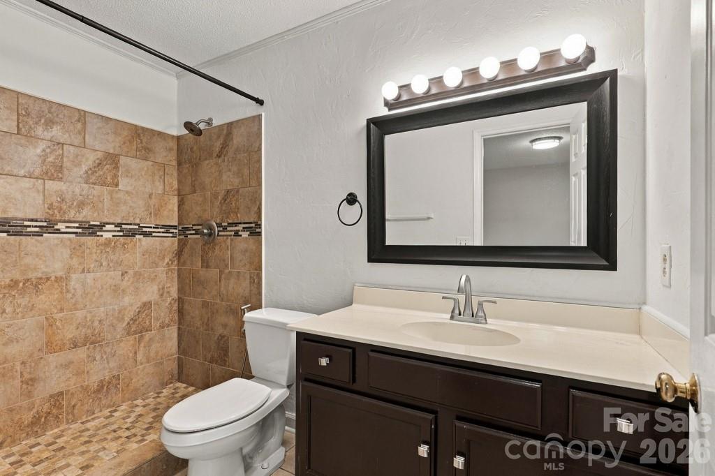 Condominium at 907 Cranberry Circle, Fort Mill, photo 8 of 10