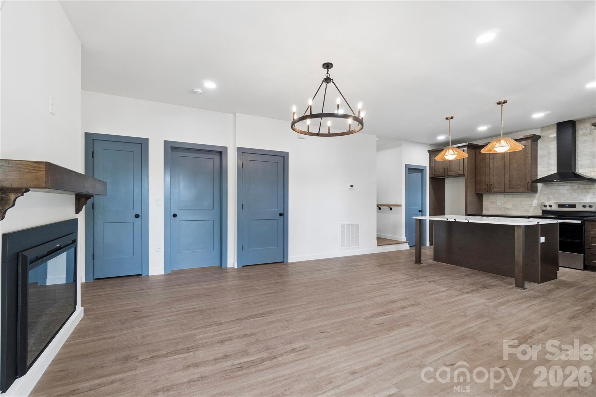 Single Family Residence at 781 Berry Hill Drive, Norwood, photo 12 of 30