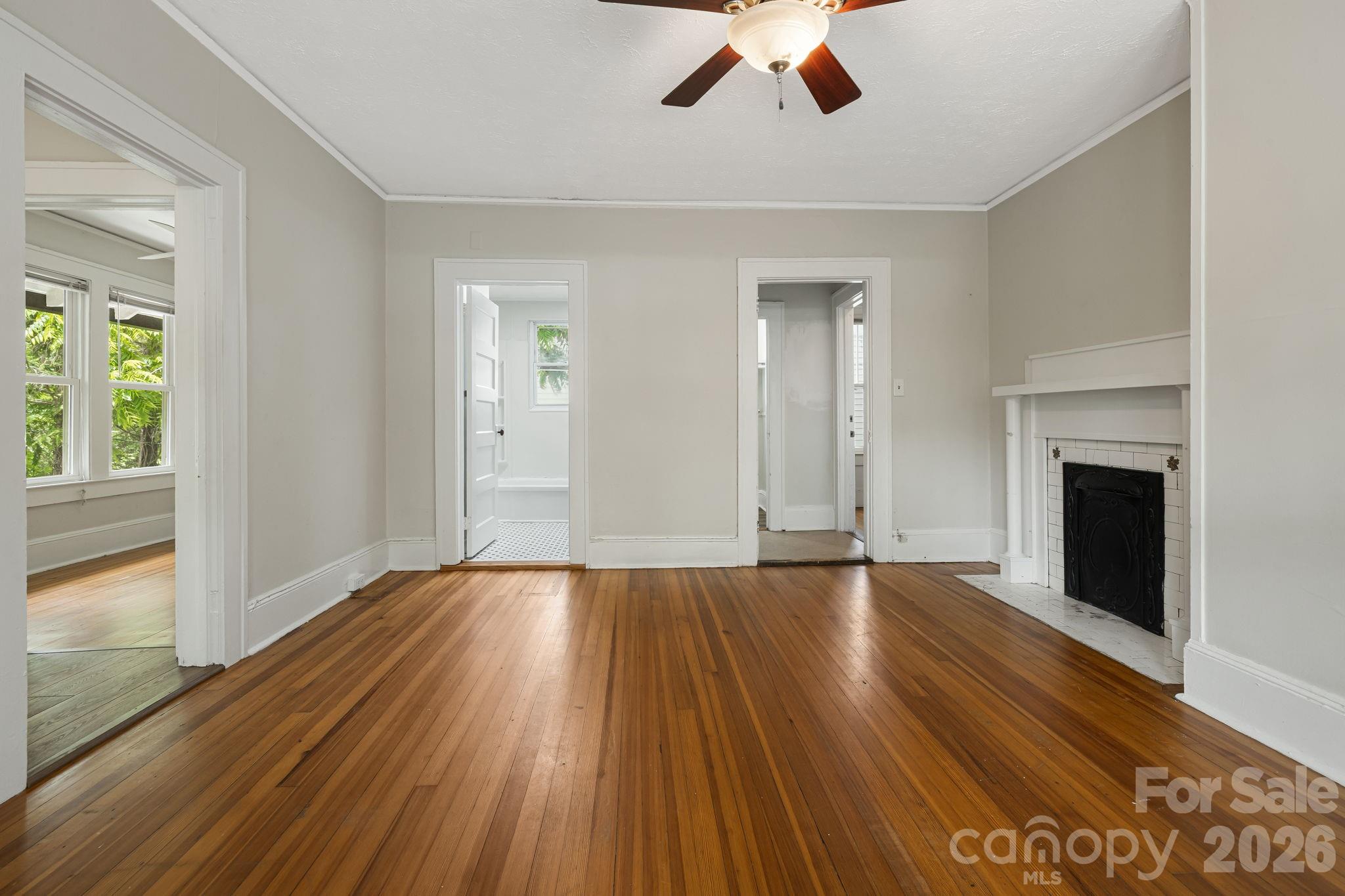 Apartment at 295 E Chestnut Street, Asheville, photo 12 of 20