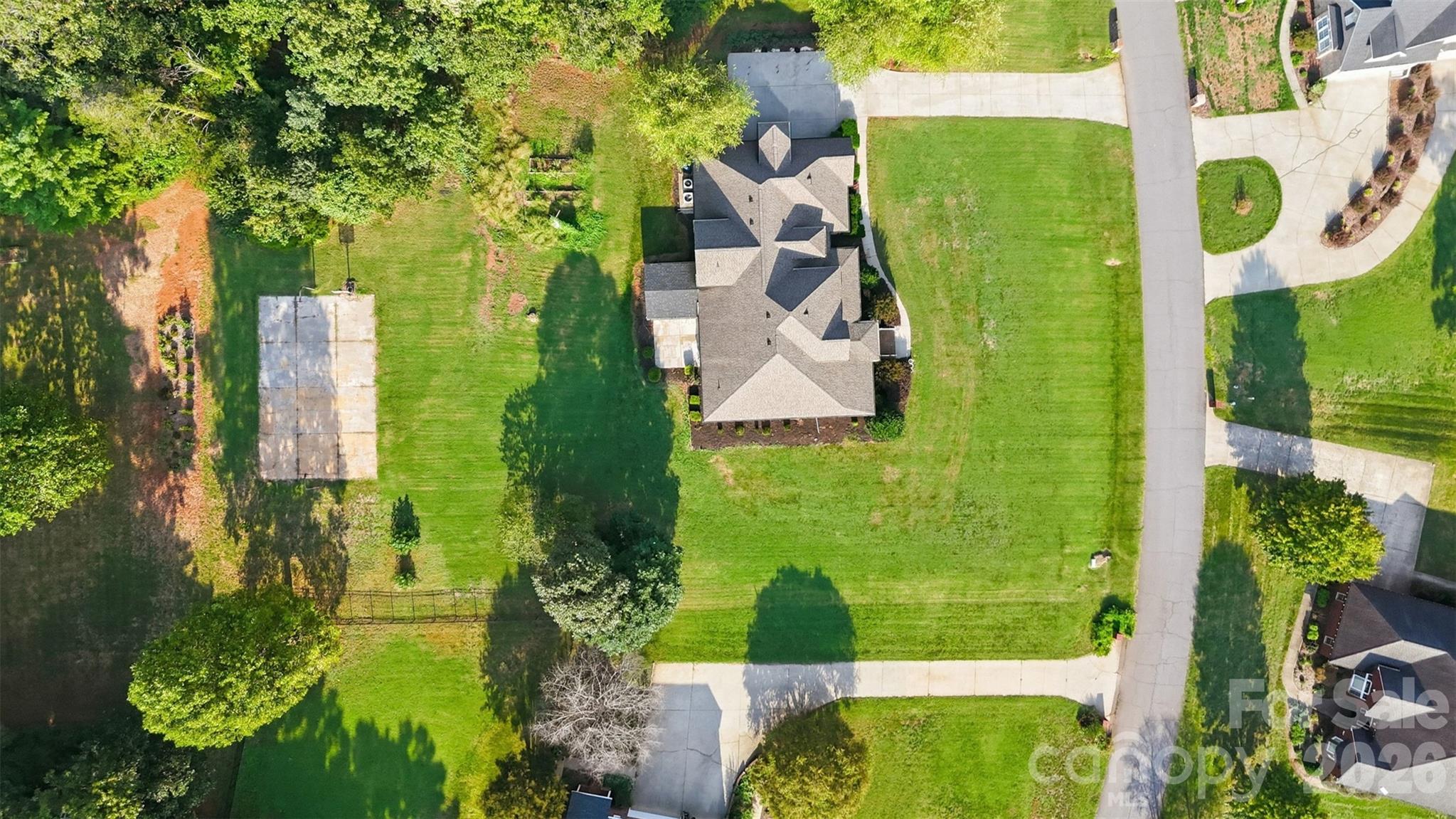 Single Family Residence at 1163 Willow Creek Drive, Newton, photo 42 of 45