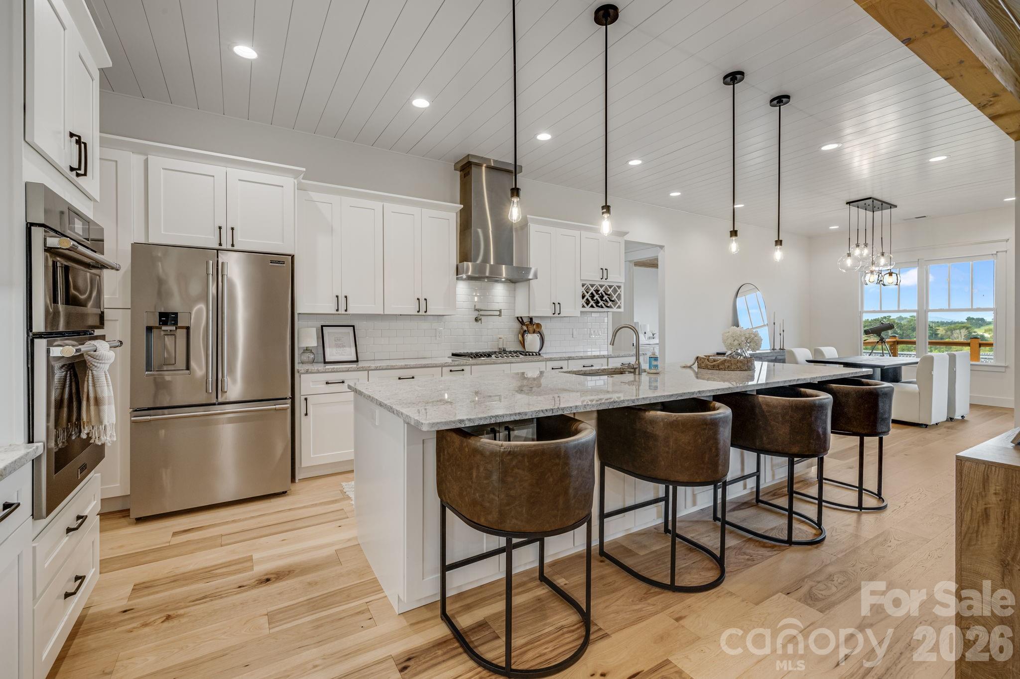 Single Family Residence at 297 Maple Knoll Drive, Hendersonville, photo 19 of 48