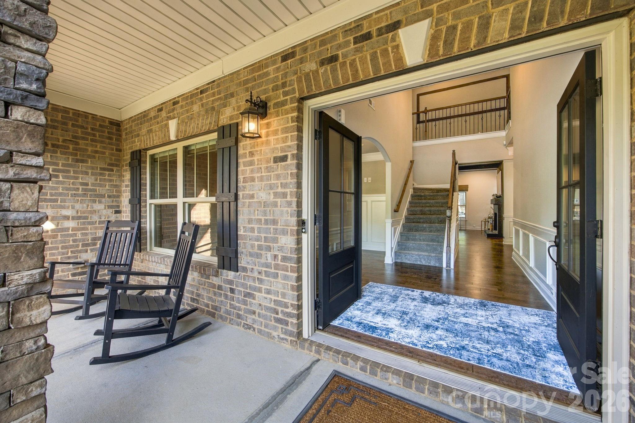 Single Family Residence at 11915 Red Sorrell Lane, Huntersville, photo 3 of 35