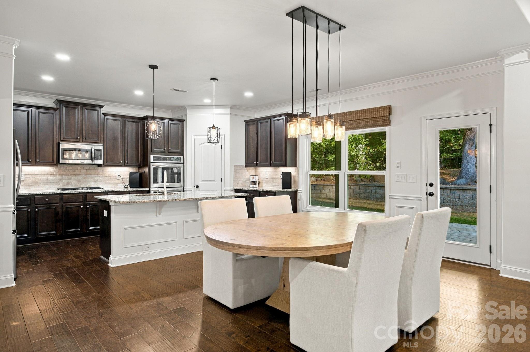 Single Family Residence at 11915 Red Sorrell Lane, Huntersville, photo 8 of 35