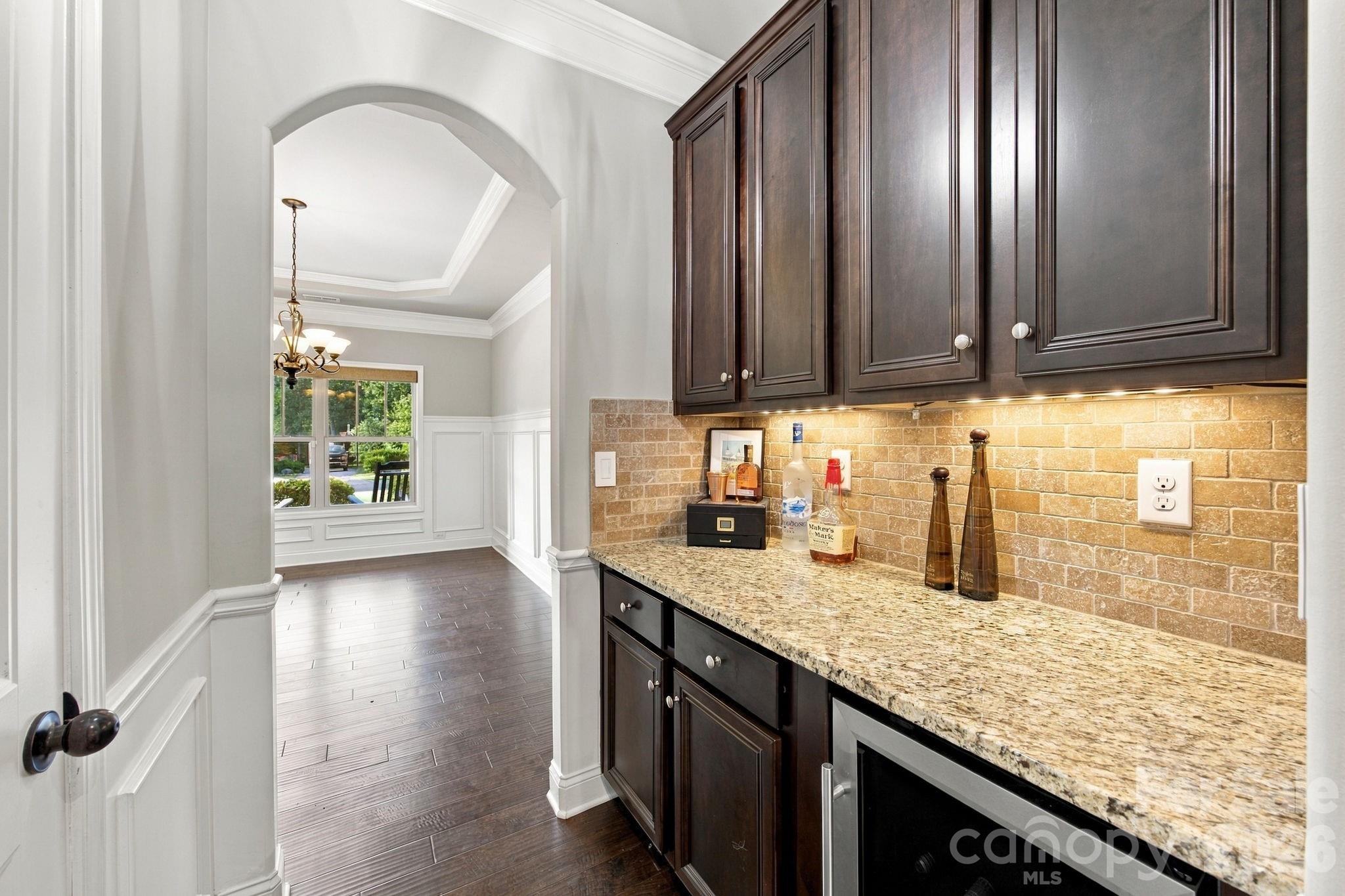 Single Family Residence at 11915 Red Sorrell Lane, Huntersville, photo 12 of 35