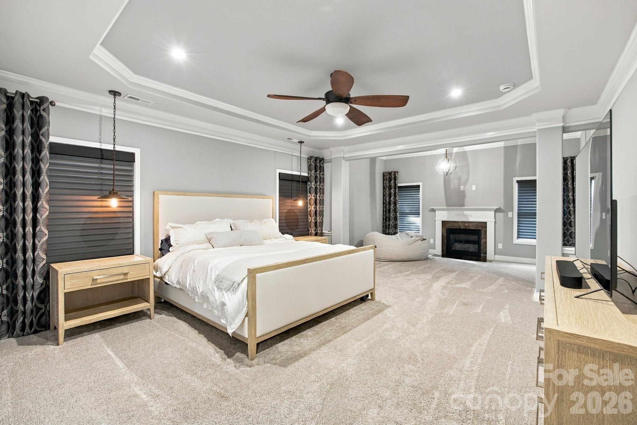 Single Family Residence at 11915 Red Sorrell Lane, Huntersville, photo 13 of 35