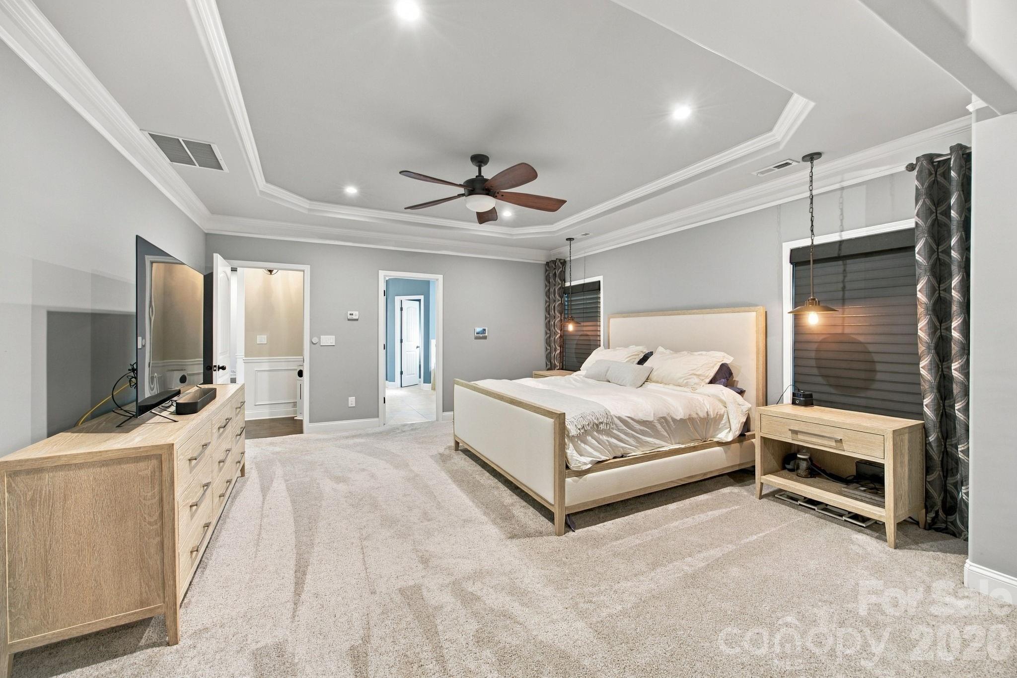 Single Family Residence at 11915 Red Sorrell Lane, Huntersville, photo 14 of 35