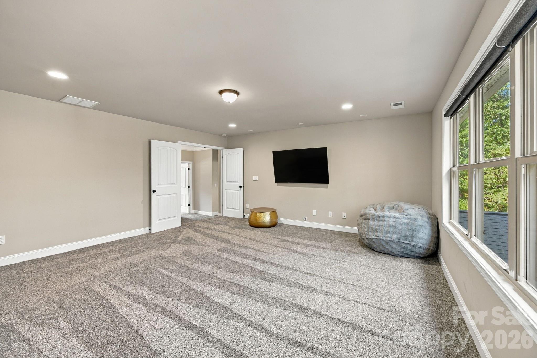 Single Family Residence at 11915 Red Sorrell Lane, Huntersville, photo 19 of 35