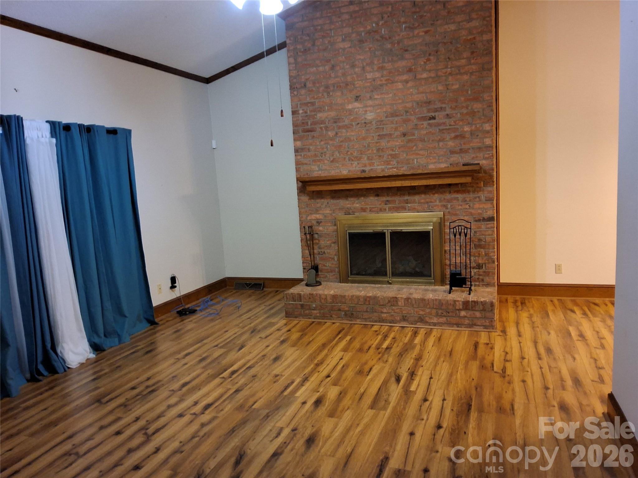 Great room - 1 - 104 Swaim Court, Salisbury