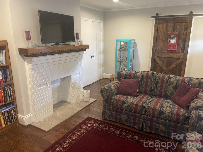 Living Room - Vintage Fireplace - 1670 Dale Earnhardt Boulevard, Kannapolis