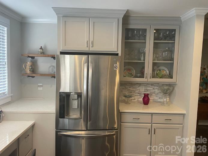 Kitchen - modern & spacious - 1670 Dale Earnhardt Boulevard, Kannapolis