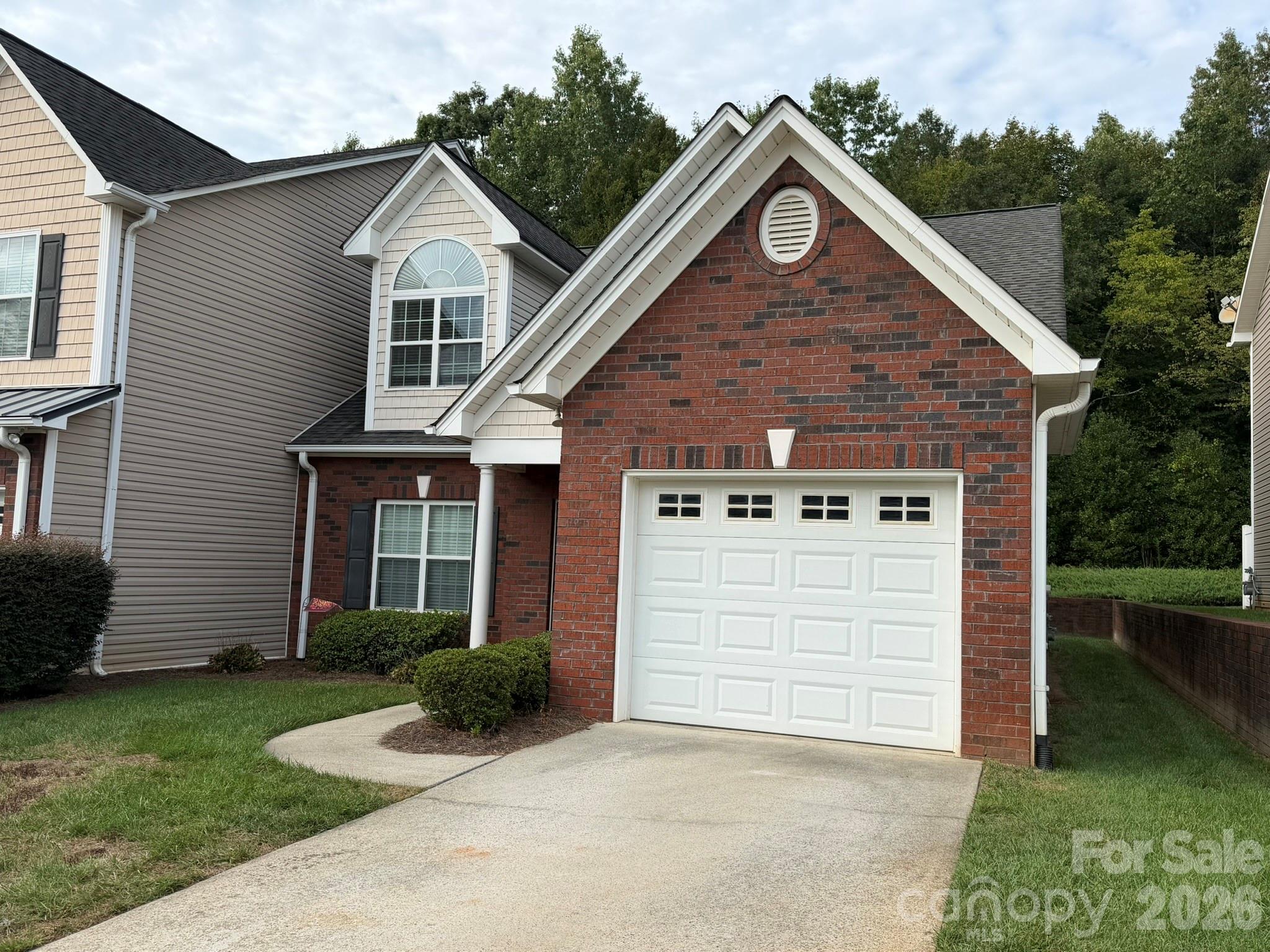 Townhouse at 4746 Braxton Gate Lane, Hickory, photo 4 of 48