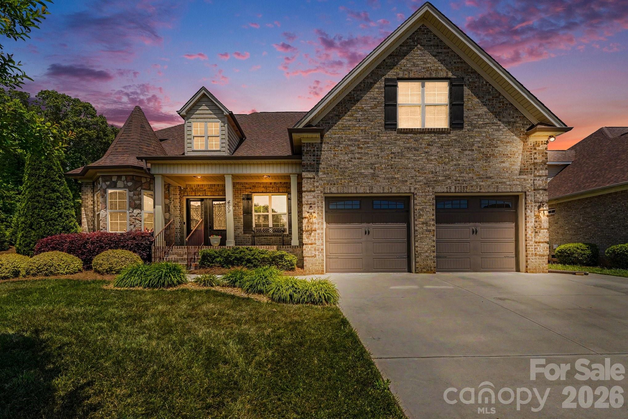 489 Lotus Court