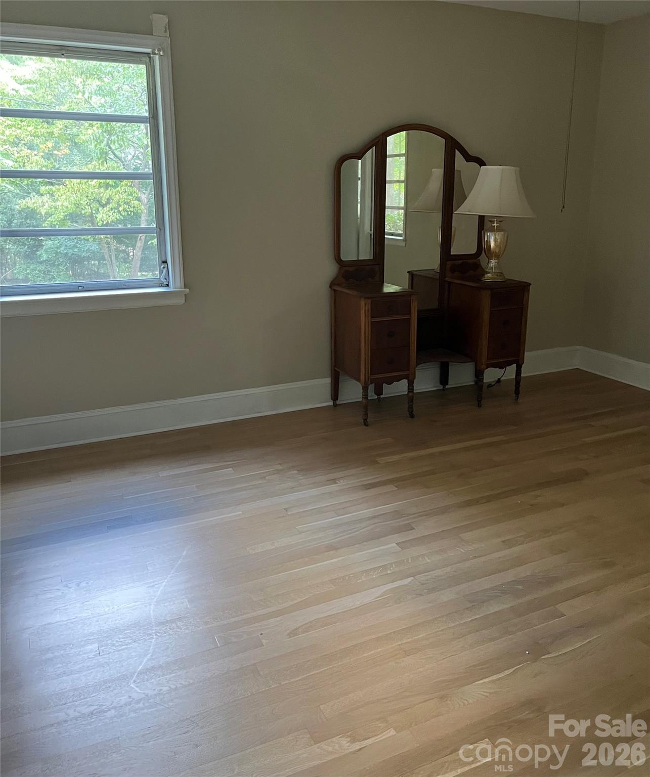 Single Family Residence at 521 Courtney Lane, Matthews, photo 11 of 14