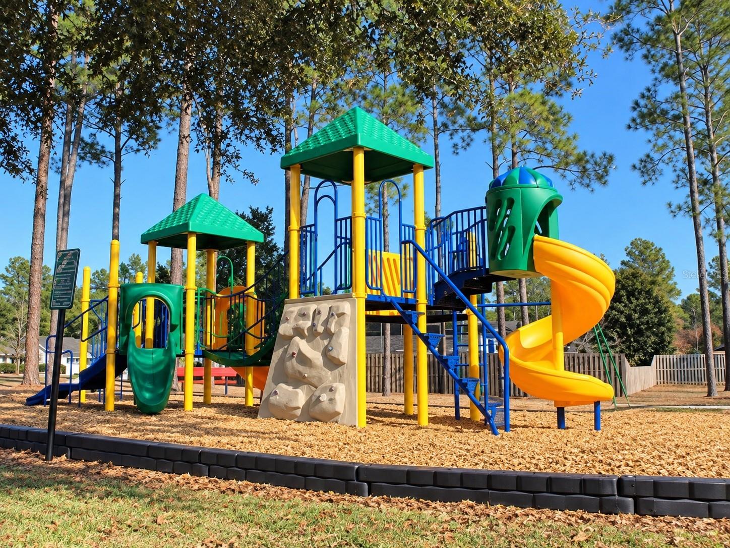 Community playground - 6618 SW 83RD TER, GAINESVILLE