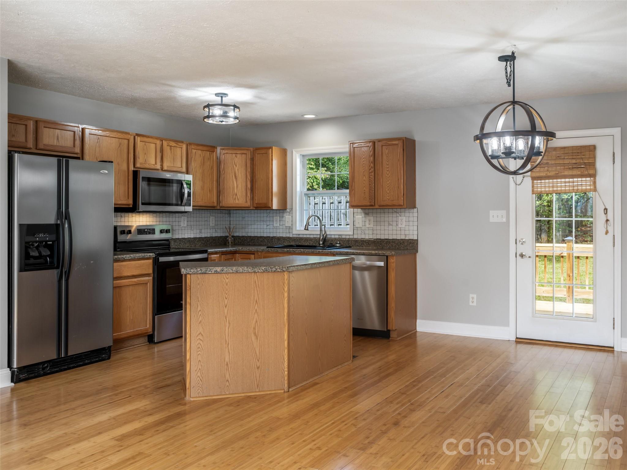Single Family Residence at 151 W Newberry Drive, Fletcher, photo 9 of 29