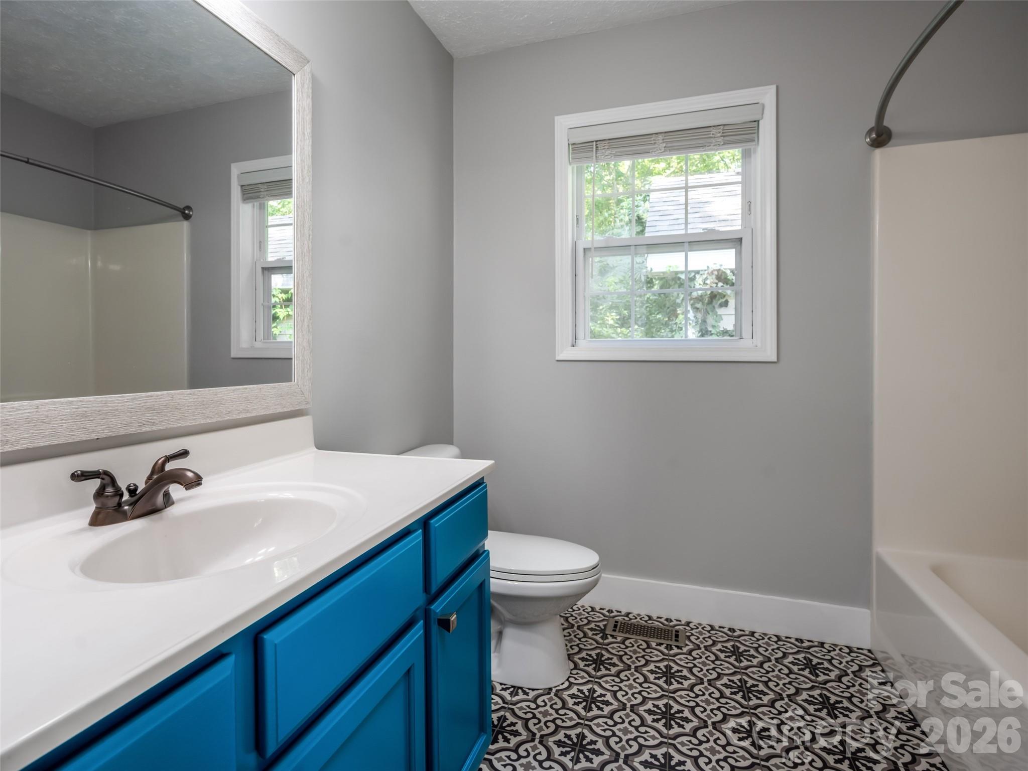 Single Family Residence at 151 W Newberry Drive, Fletcher, photo 16 of 29