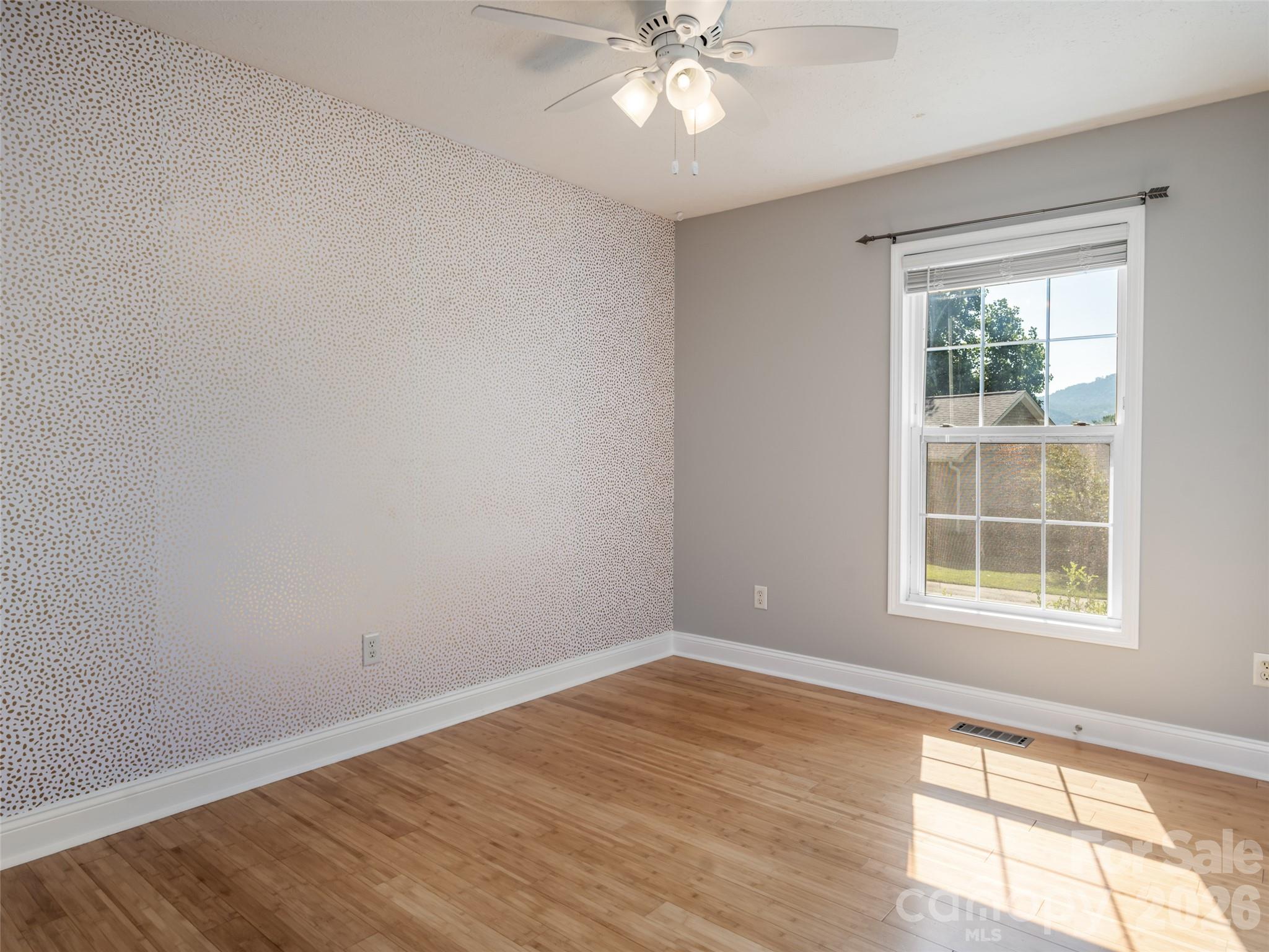 Single Family Residence at 151 W Newberry Drive, Fletcher, photo 19 of 29
