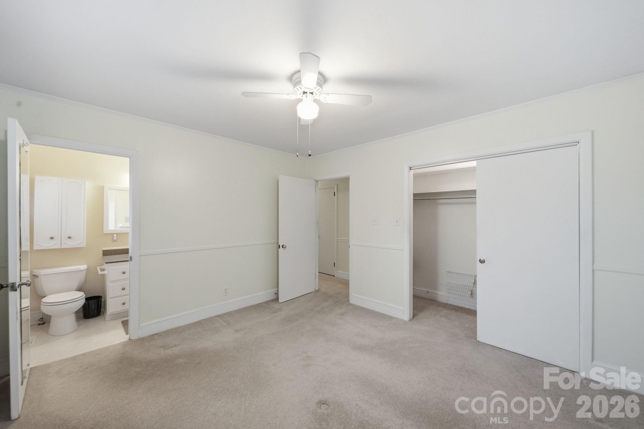 Single Family Residence at 2019 Carol Drive, Gastonia, photo 17 of 36