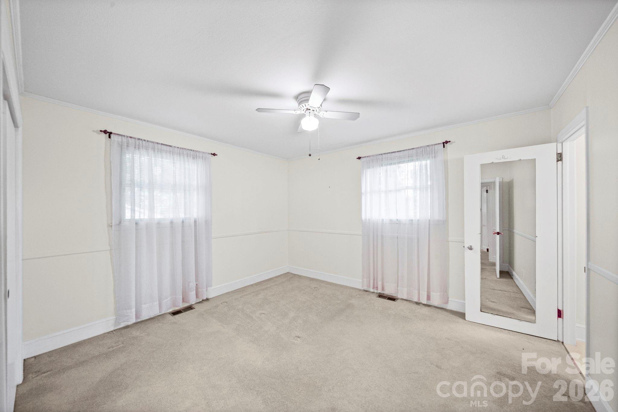 Single Family Residence at 2019 Carol Drive, Gastonia, photo 22 of 36