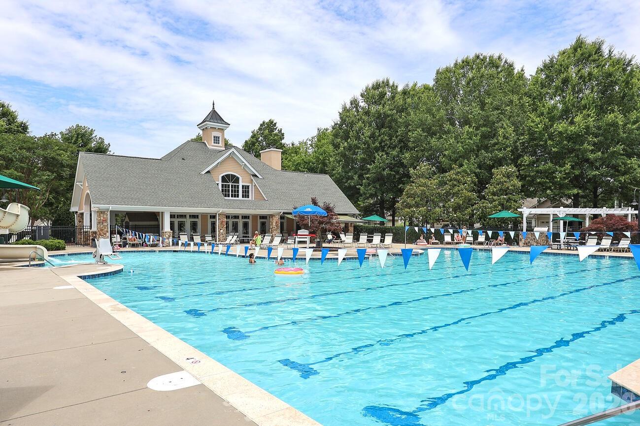 Neighborhood pool and clubhouse - 1037 Fleming Lane, Matthews