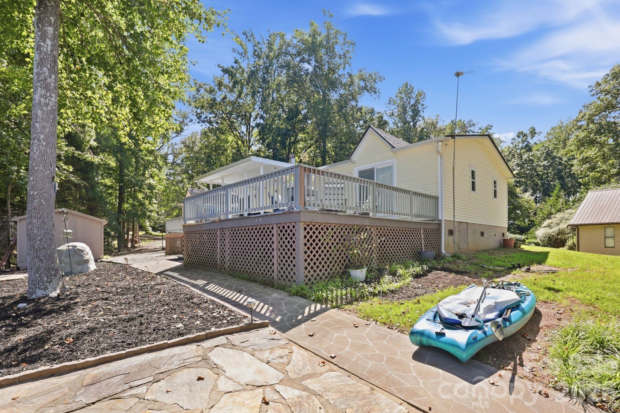 Single Family Residence at 380 Lake Landing Drive, Salisbury, photo 28 of 40