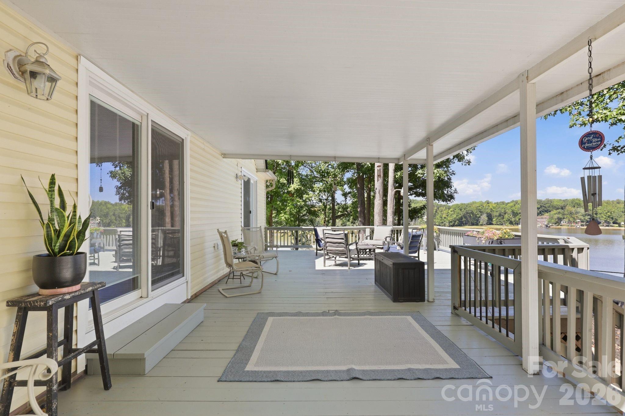 Single Family Residence at 380 Lake Landing Drive, Salisbury, photo 34 of 40