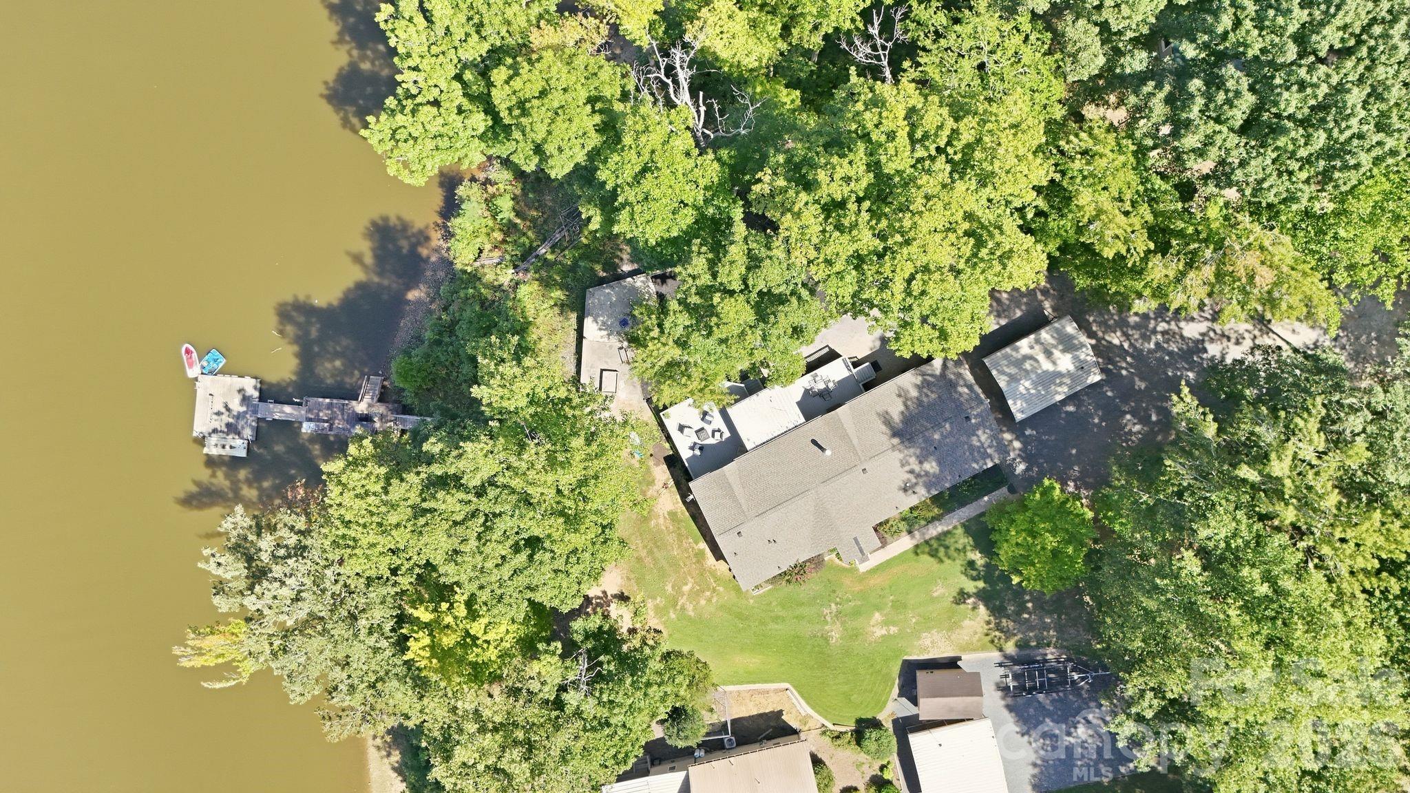Single Family Residence at 380 Lake Landing Drive, Salisbury, photo 38 of 40