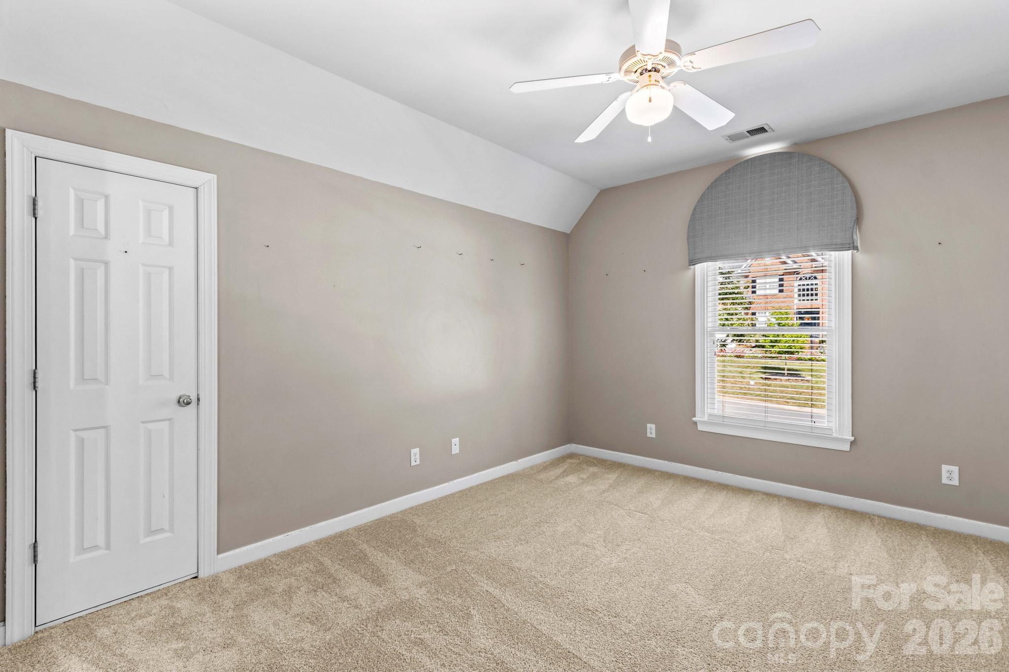 Second floor bedroom #4 shares Jack-n-Jill bathroom - 12822 Cadgwith Cove Drive, Huntersville