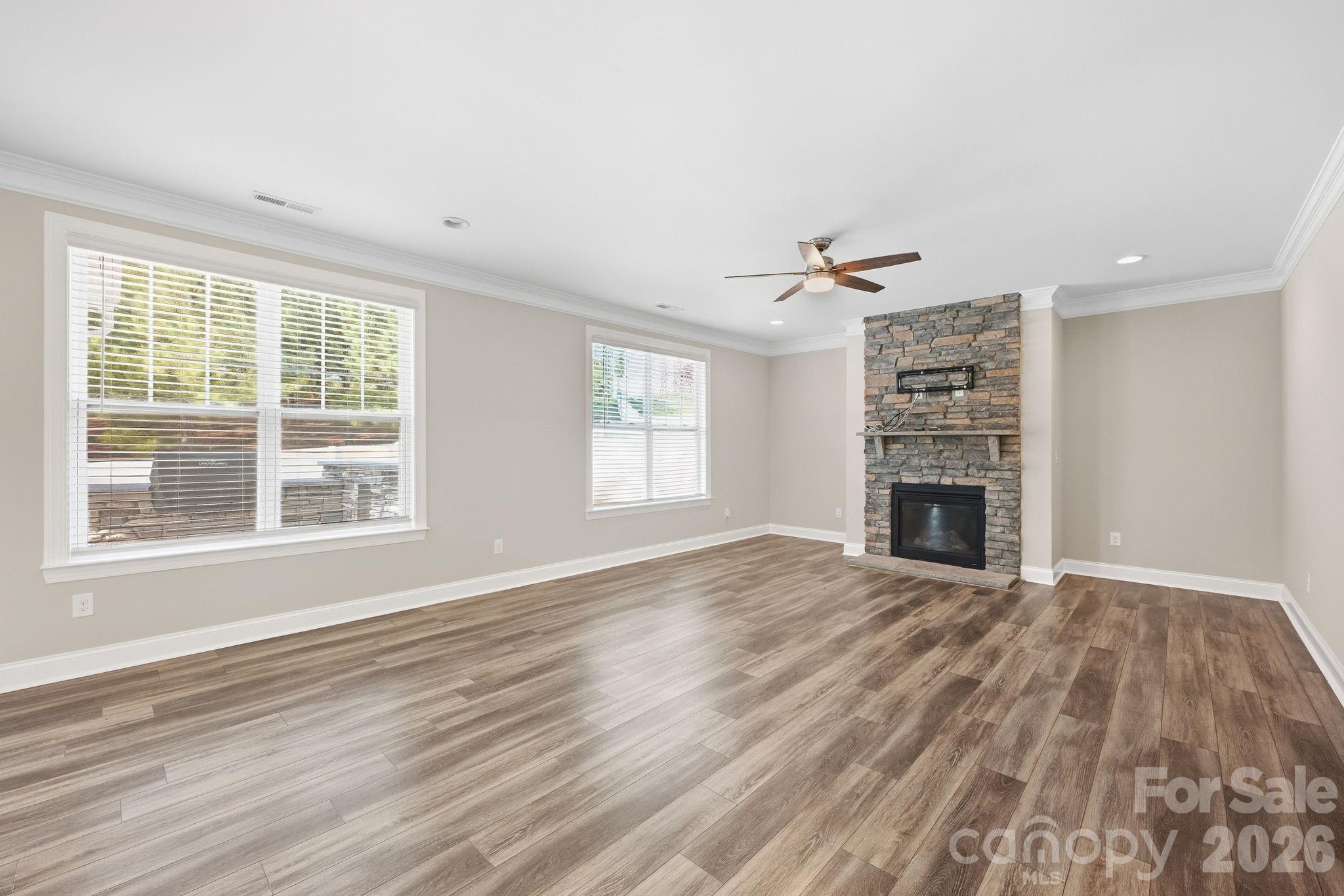 Single Family Residence at 105 Yellow Birch Loop, Mooresville, photo 17 of 47