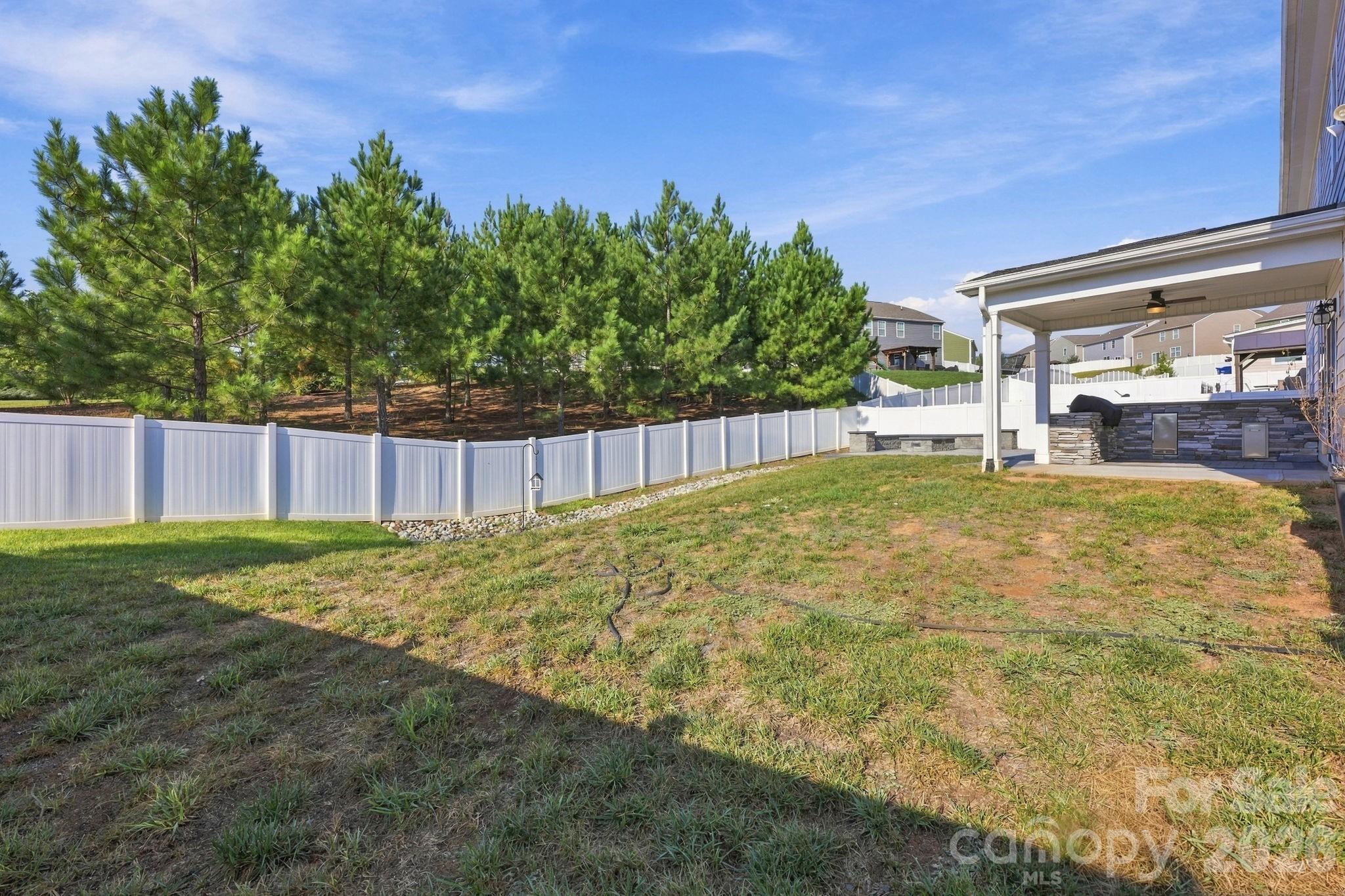 Single Family Residence at 105 Yellow Birch Loop, Mooresville, photo 44 of 47