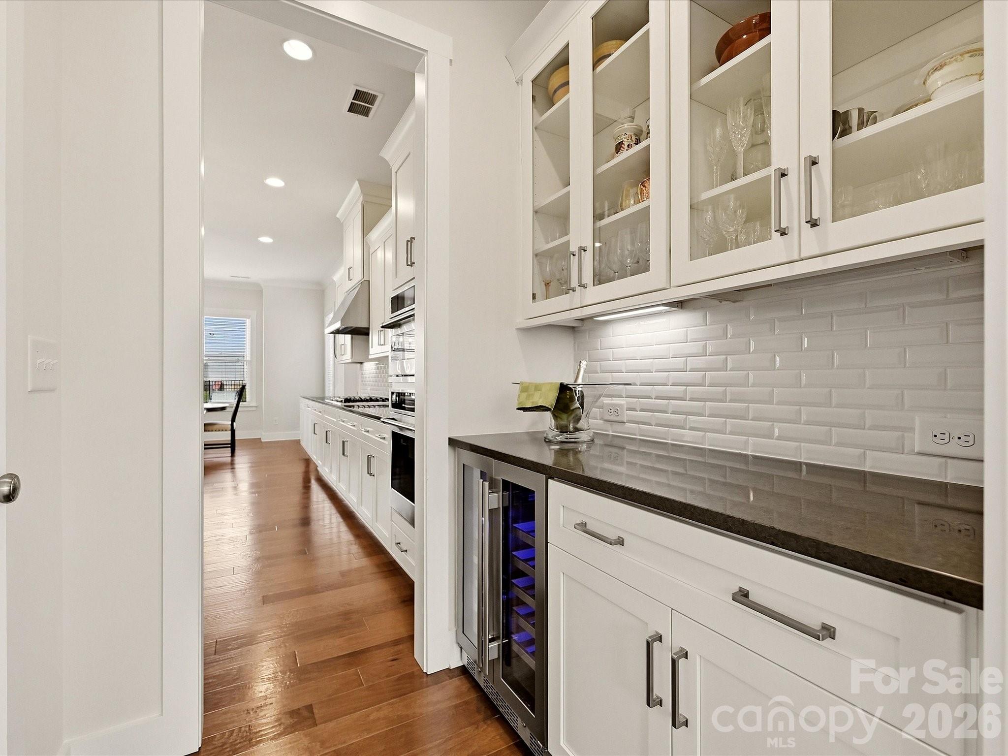 Single Family Residence at 14712 Keyes Meadow Way, Huntersville, photo 10 of 45