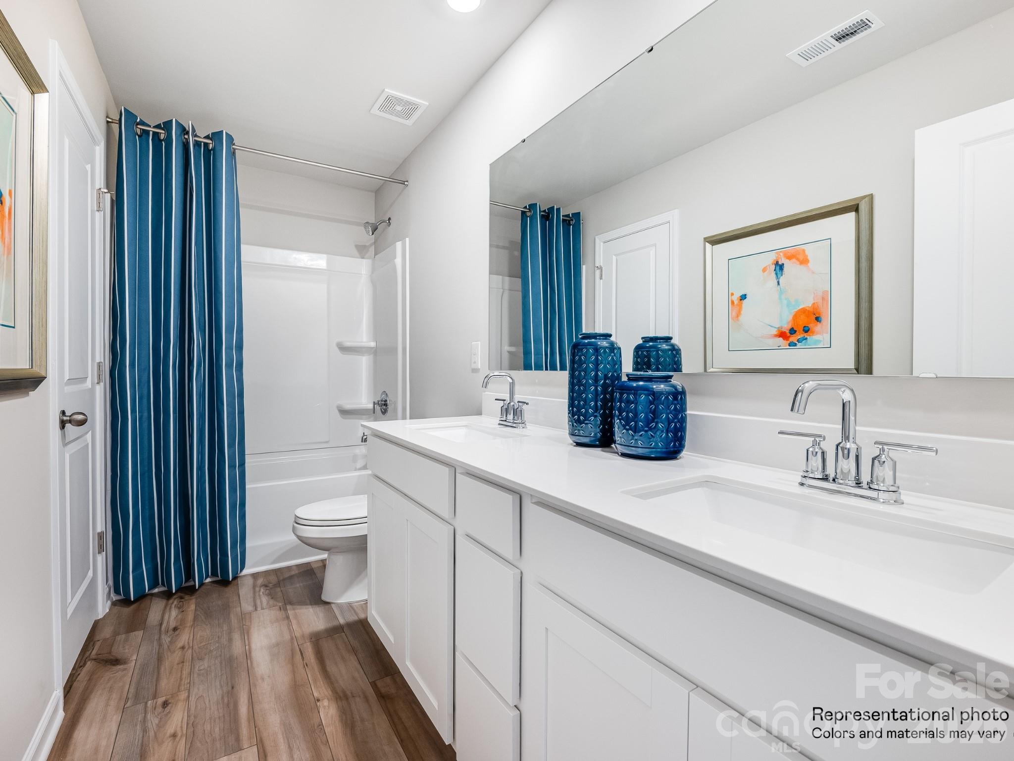 Bathroom - 1559 Cottage Creek Drive, Bessemer City