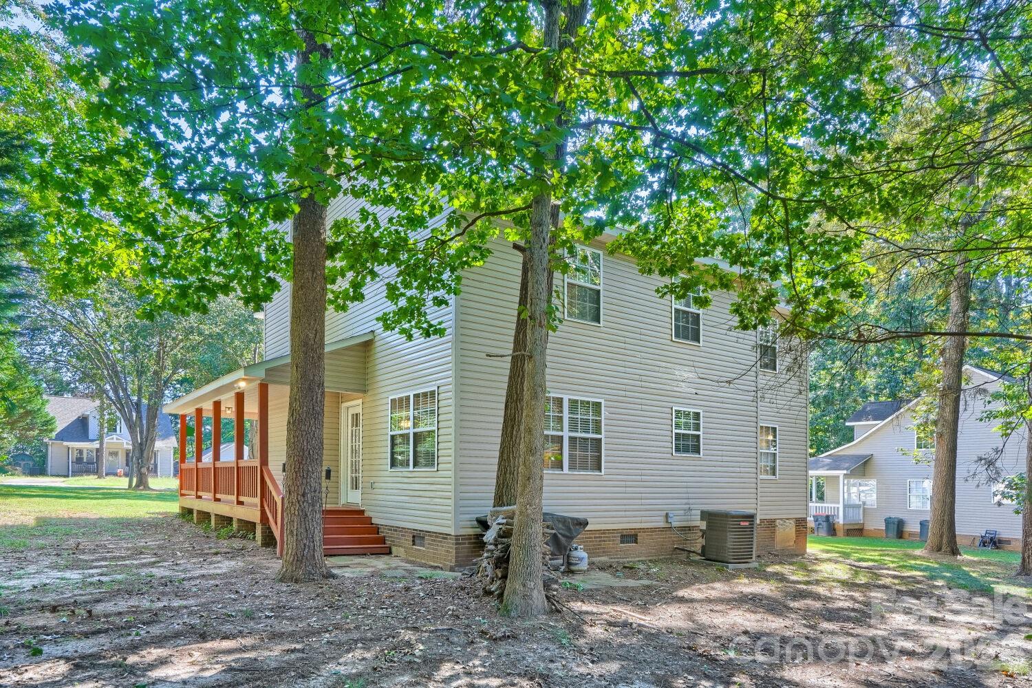 Single Family Residence at 7742 Red Robin Trail, Denver, photo 31 of 37