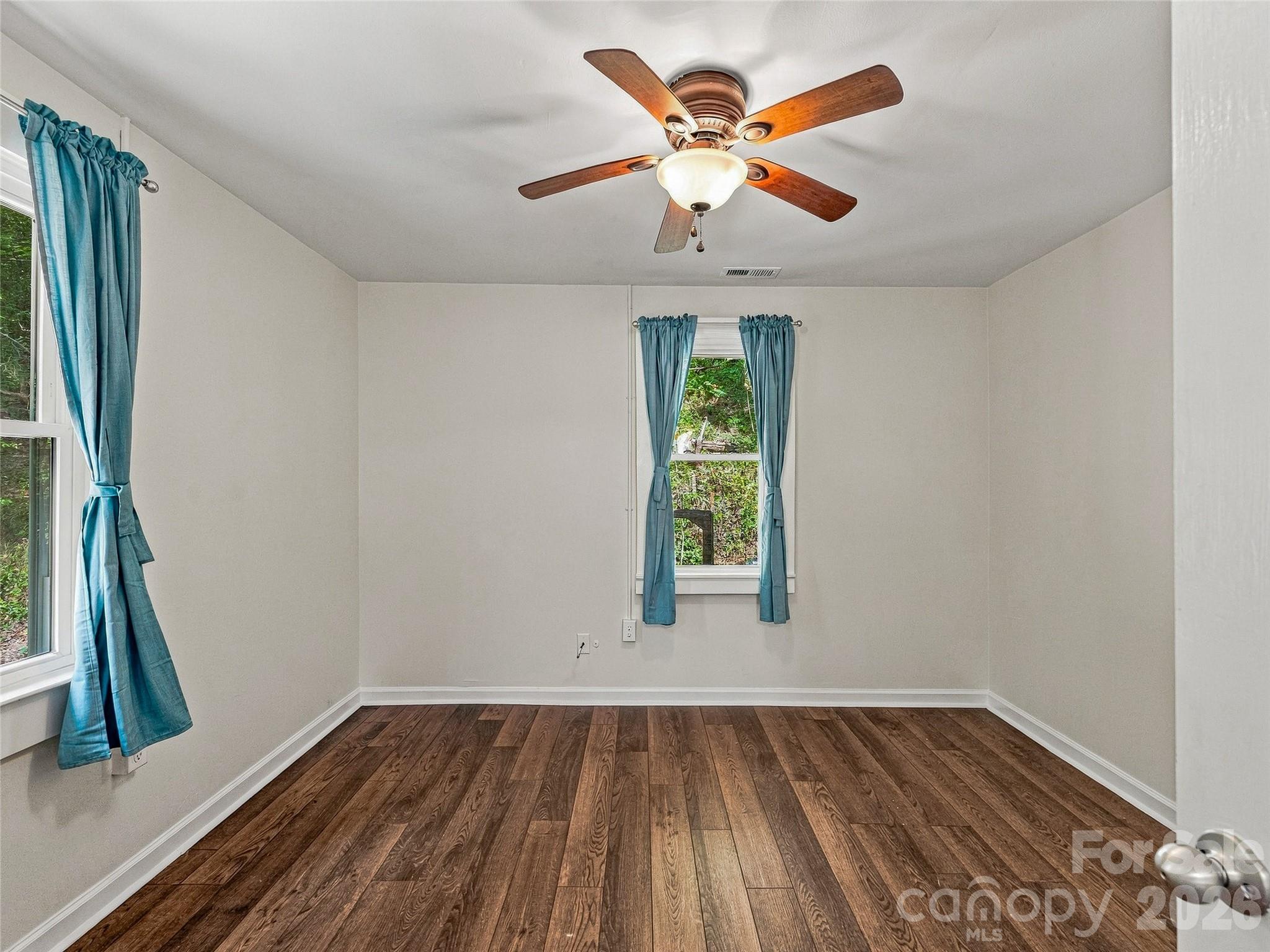 bedrooom 1 - 65 Passional Way, Burnsville